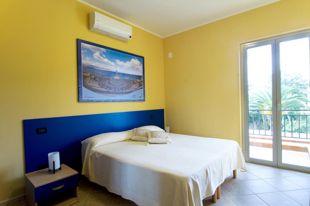 B&B Mare Nostrum Catona Di Reggio Calabria エクステリア 写真